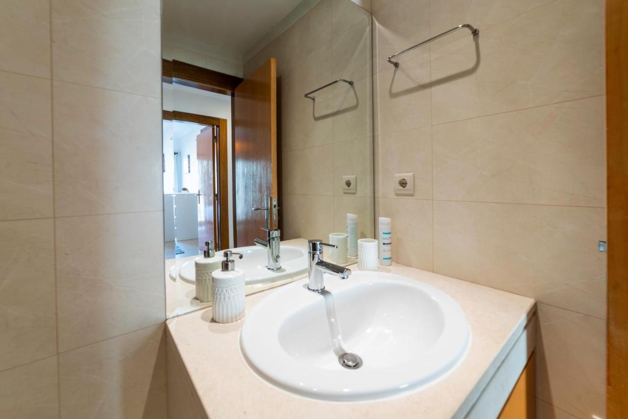 알부페이라 Do Vale T2 Com Piscina 아파트 외부 사진